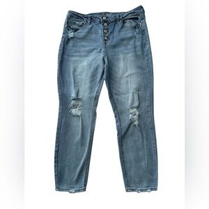 No Boundaries Women’s High Rise Skinny Stylish Blue Distressed Jeans - 17